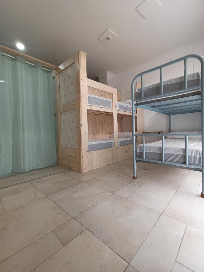 Hostel Bretema Луго Экстерьер фото
