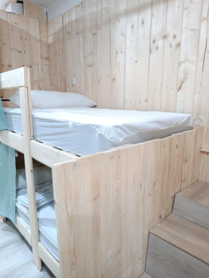 Hostel Bretema Луго Экстерьер фото