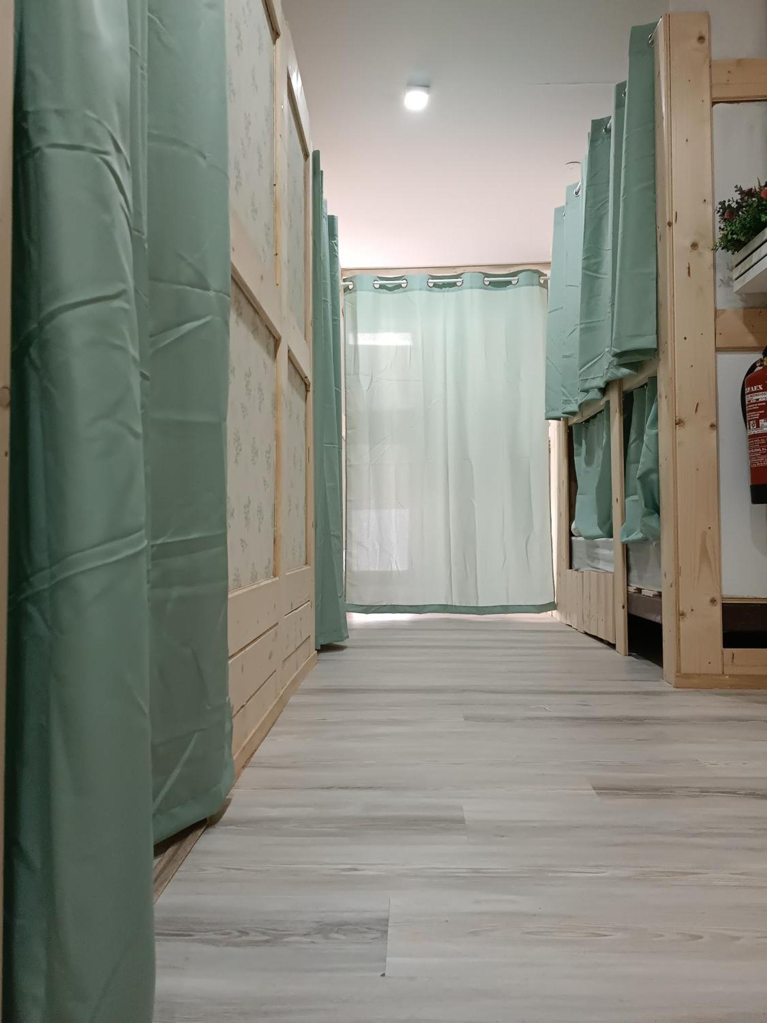 Hostel Bretema Луго Экстерьер фото