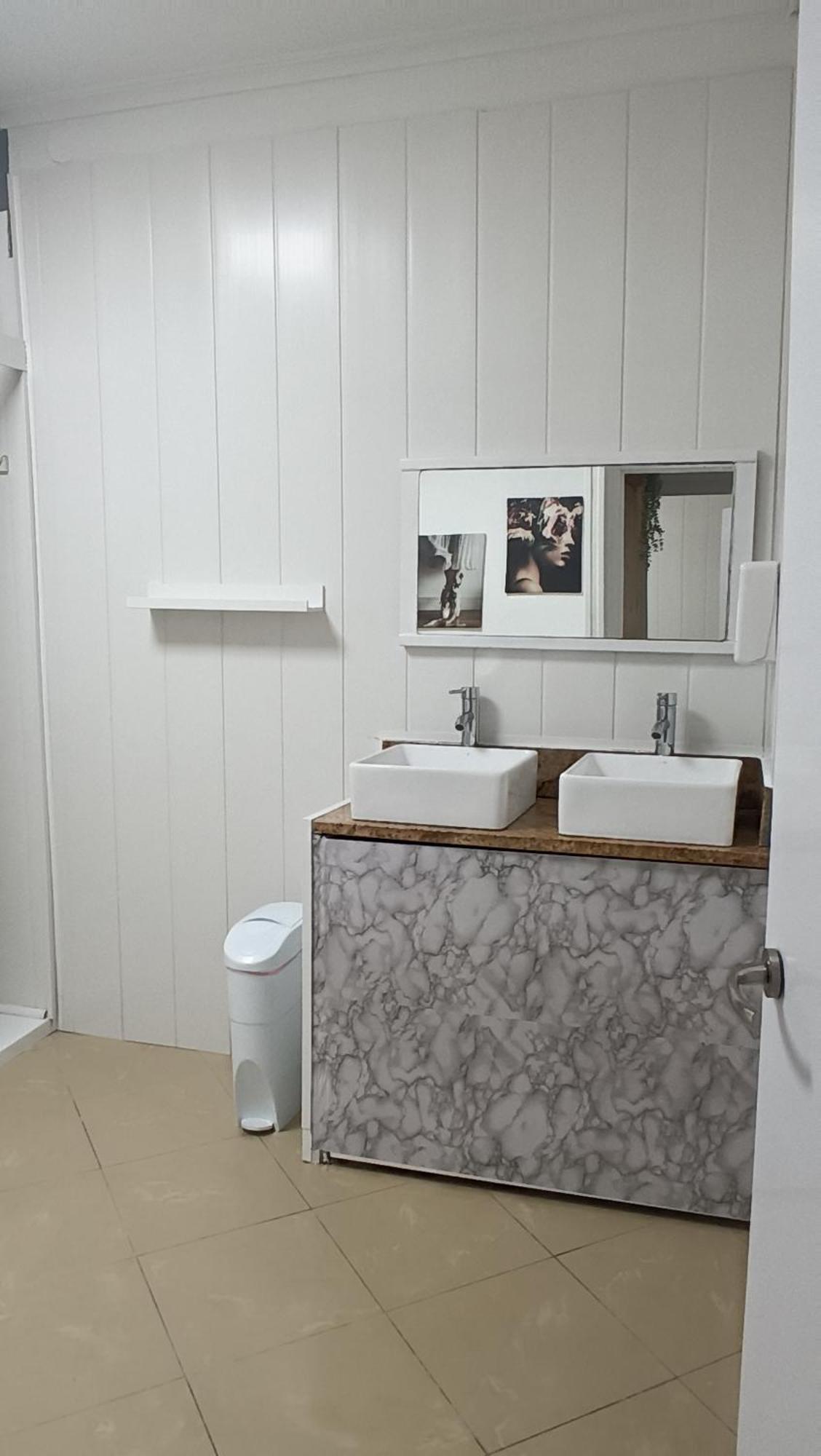 Hostel Bretema Луго Экстерьер фото
